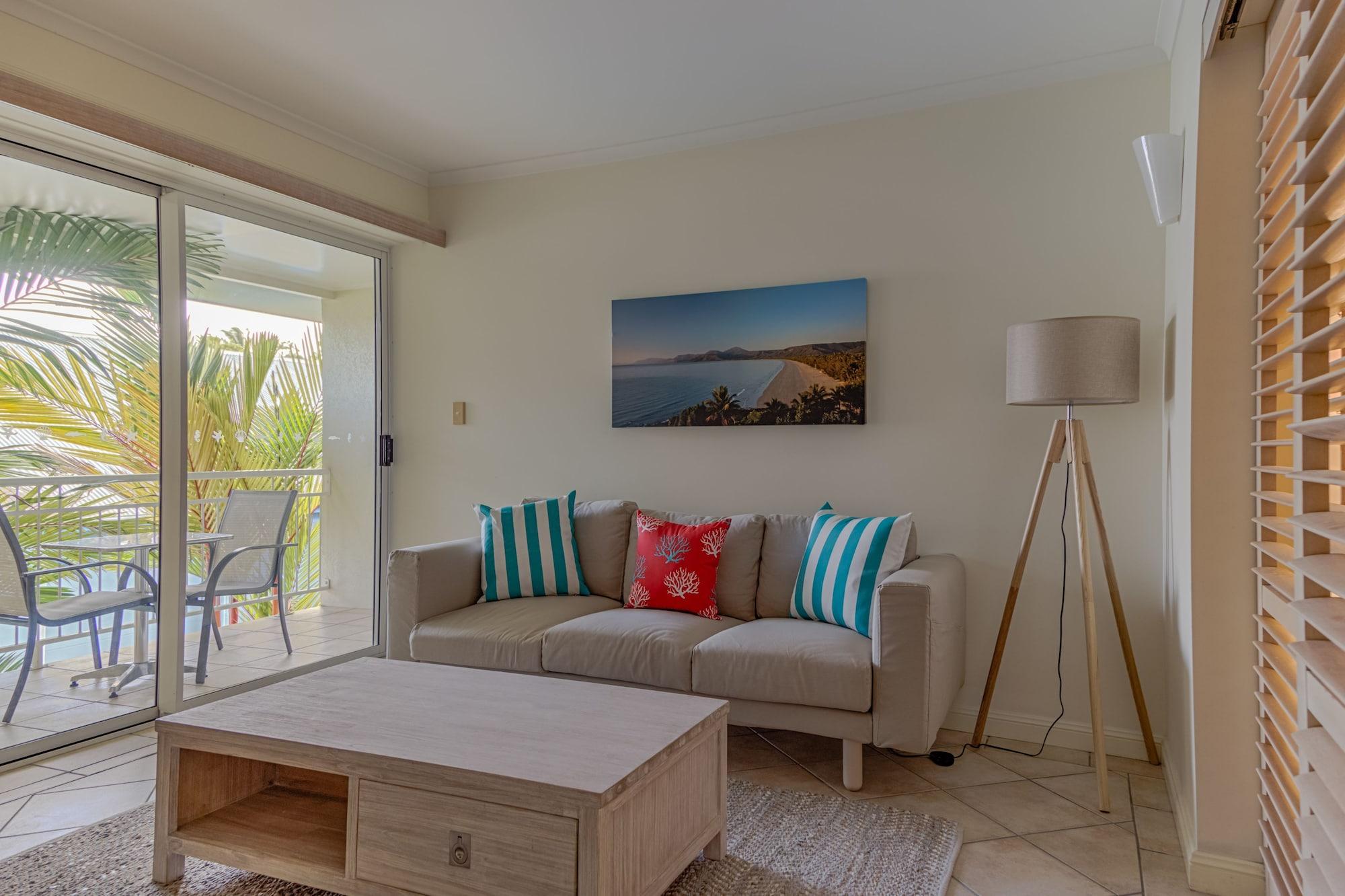 Macrossan House Boutique Holiday Apartments Port Douglas Dış mekan fotoğraf