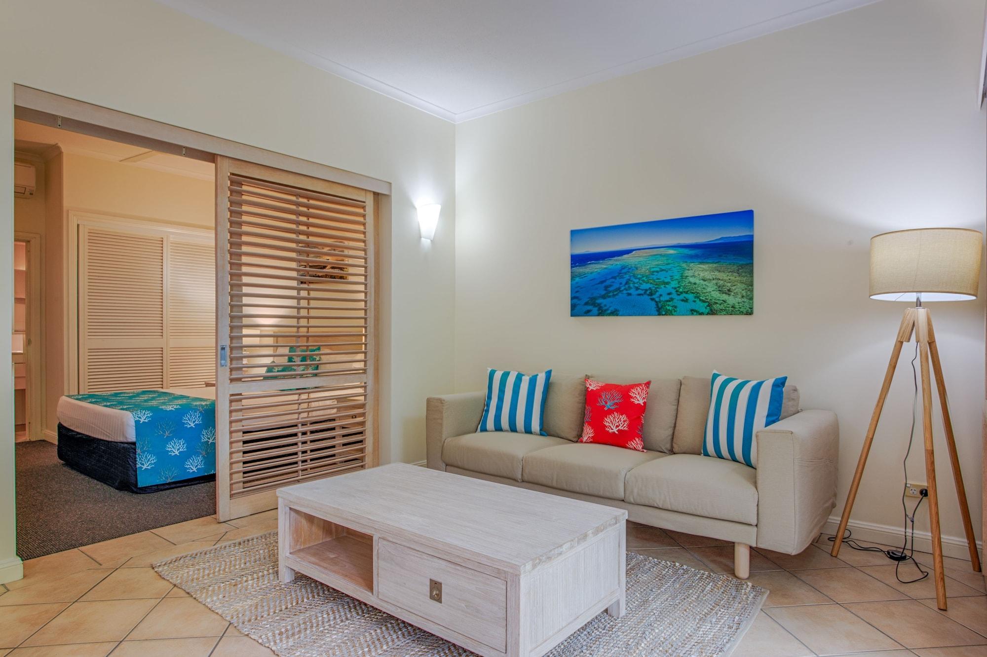 Macrossan House Boutique Holiday Apartments Port Douglas Dış mekan fotoğraf