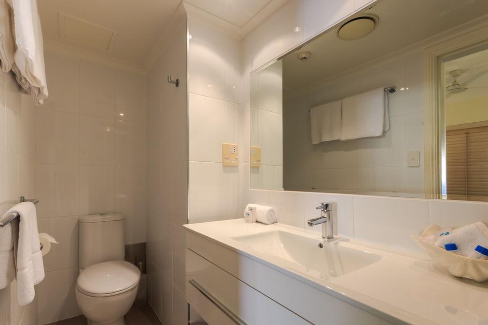 Macrossan House Boutique Holiday Apartments Port Douglas Dış mekan fotoğraf