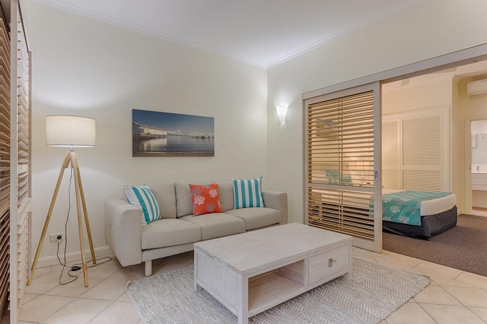 Macrossan House Boutique Holiday Apartments Port Douglas Dış mekan fotoğraf